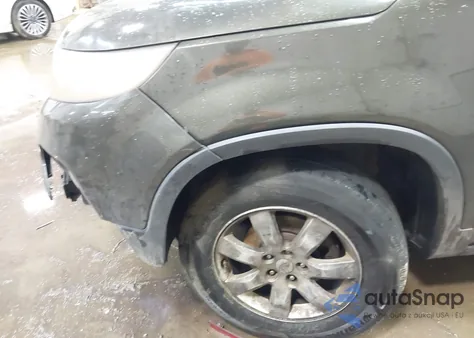 2011 Kia Sorento Lx z USA, uszkodzony, nr VIN 5XYKT3A16BG138616